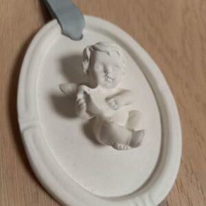 Ange en plâtre parfumé