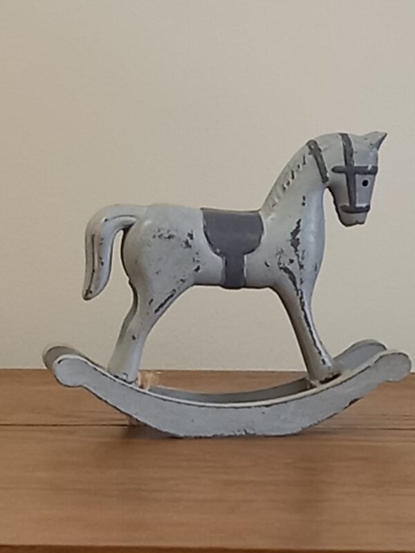 Cheval à bascule en bois – Image 2