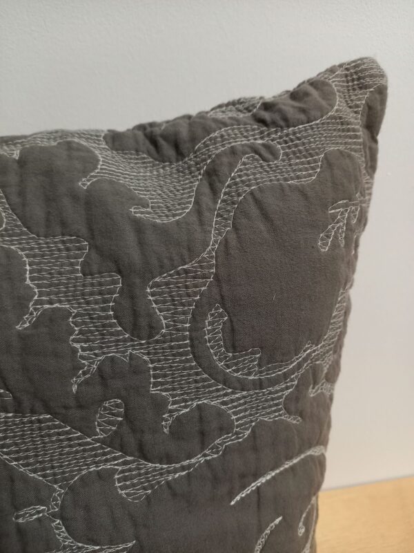 Coussin Quilt gris foncé 50x50cm